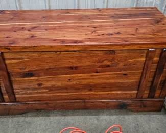 CEDAR CHEST