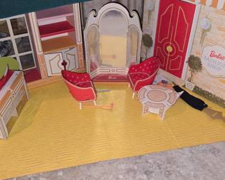 Vintage Barbie Fashion Shop 