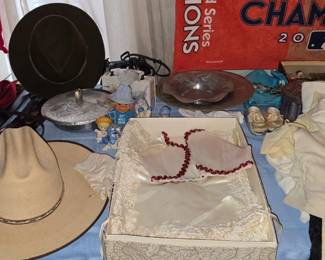 Men's Cowboy Hat - Kids Vintage Clothes 