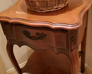 One Drawer Nightstand- Marble Fruit in Basket 