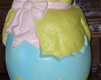 Vintage Easter Decor