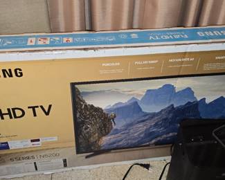 Samsung TV New in Box