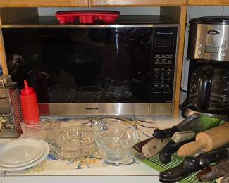 Microwave- Kitchen Items 