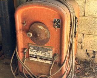 Vintage Lincoln Welder