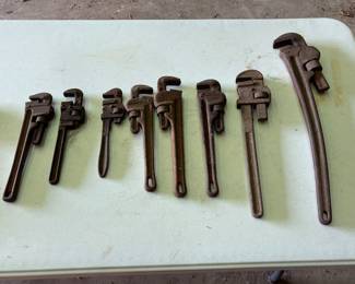 Wide variety of vintage hand tools