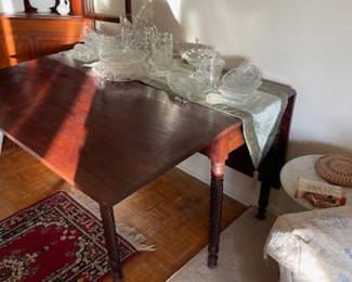 Antique drop leaf table with twist legs