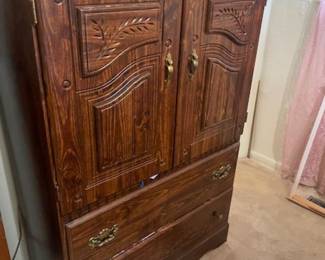 Armoire