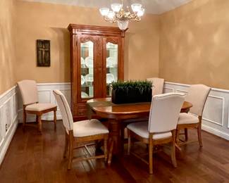 Happy New Year!  We are getting 2025 started with this nice home in Weimar.  Most items are like new condition, so if you’d like to start the year off with some “new to you” treasures this is the sale to be at.  