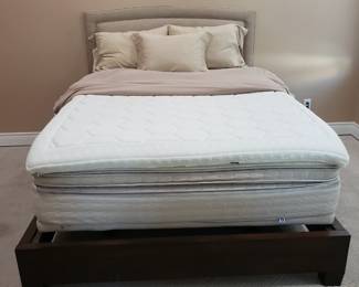 QUEEN SLEEP NUMBER BED