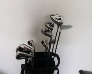 GOLF CLUB SET