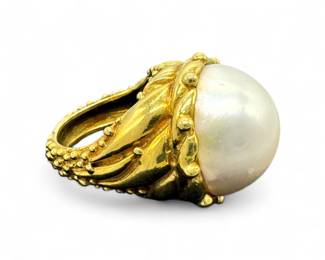 18K Yellow Gold Mabe Pearl Cocktail Ring