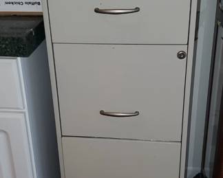 This is a very nice/clean filing cabinet