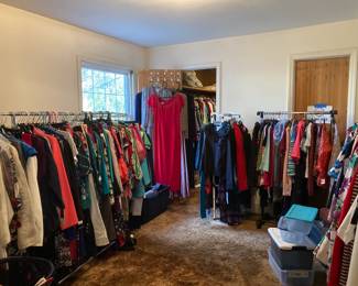Hundreds of ladies garments most new with tags