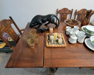 Ceramic panthers, mid century gold rocks glasses.