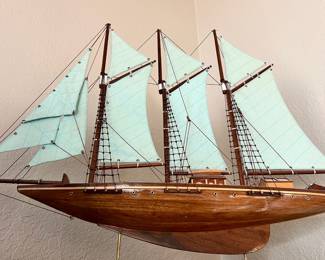 Model Schooner Sailboat