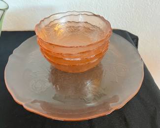 Set of 4 Floral Pink Glass Bowls with Matching Dinner Plate
