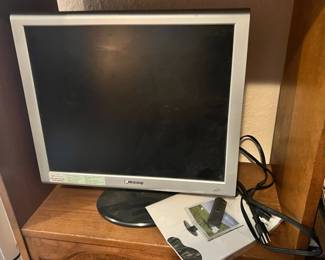 Gateway LCD Computer Monitor