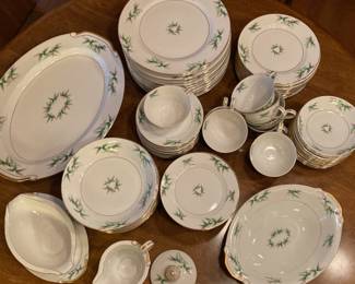 Harmony House Fine China "Mandarin" Dinnerware Set