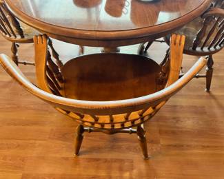 Oak Dining Table with Removable Leaf, Set of 4 Spindle Back Oak Dining Arm Chairs