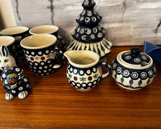 Polish pottery