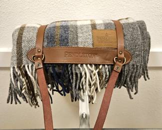  Pendleton Wool Throw Blanket in Plaid Pattern with Leather Harness