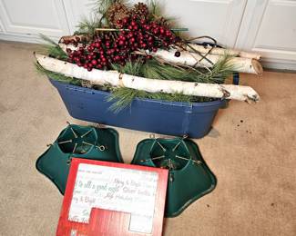 Xmas Decorations to Create Lovely Outdoor Planter Scene! Plus, Christmas Cutting Board and Tree Stands