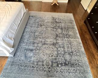 Elegant Vintage Area Rug - Blue Tones with Intricate Medallion Patterns 10'3" x 7'10"