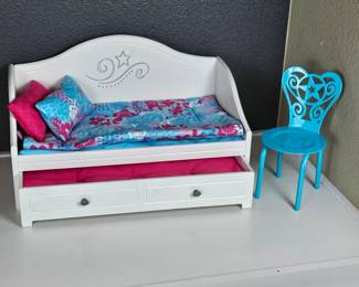 American Girl Doll Trundle Day Bed with Bedding Plus Metal Salon Chair