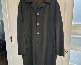 Men's Black 100% Wool Coat Made in Italy by Loro Piana & Co. w/ Inner Cell Phone Pocket
