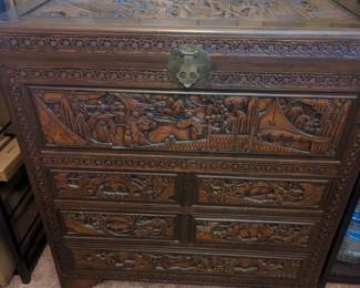 Oriental chest