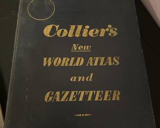 Collier’s