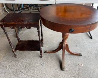 Vintage Claw Foot Parlour Table and small shelf