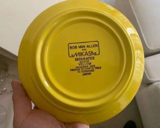 Mikasa / Bob Van Allen