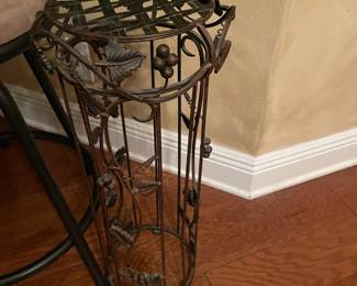 Plant or candle stand