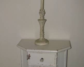 4 drawer stand