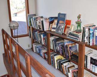 Start UPSTAIRS BOOKS Photos