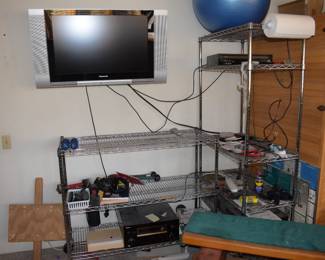 UPSTAIRS WEIGHT ROOM OVERVIEW