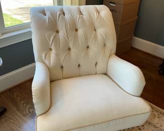 Wingback chair, excellent condition