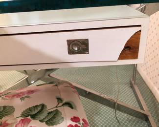 Damage on the drawer