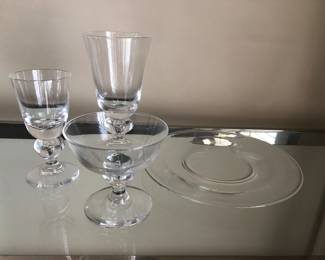 Steuben teardrop glassware for 12 but largest glass only 11