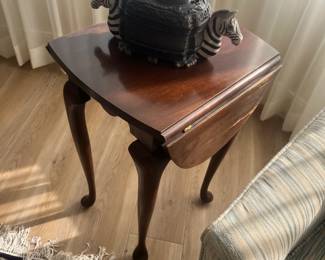 Small drop leaf side table. 