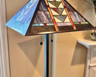 Stain glass floor lamp