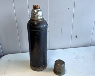 c.1925, Rare STANLEY SUPER-VAC Thermos with original cork top/insert and cap