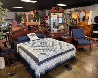 Mahogany Full or Queen Bed with Small Dresser and Mirror, and Night Stand (Quilt goes with Bed)s