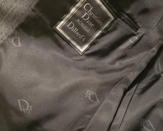 Christian Dior Brand Tag of Suits 