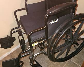 One of 2 like new wheel chairs
$75 each