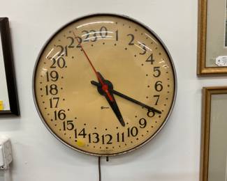 24 Hours Electric Clock, Yes it works!