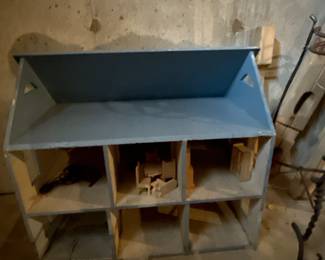 Antique Wooden Dollhouse 