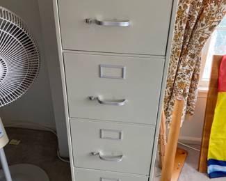 Metal Filing Cabinet 