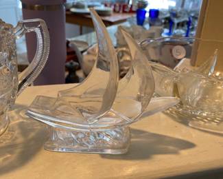 Kristalcolor KC Lead Crystal Sailboat Figurine 